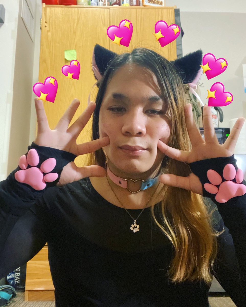 moby_stan's tweet image. SORRY I DONT POST BUT ITS LITERALLY TIMS BIRTHDAY HOLY FUCK 

ALSO HERES ME IN A CAT COSTUME