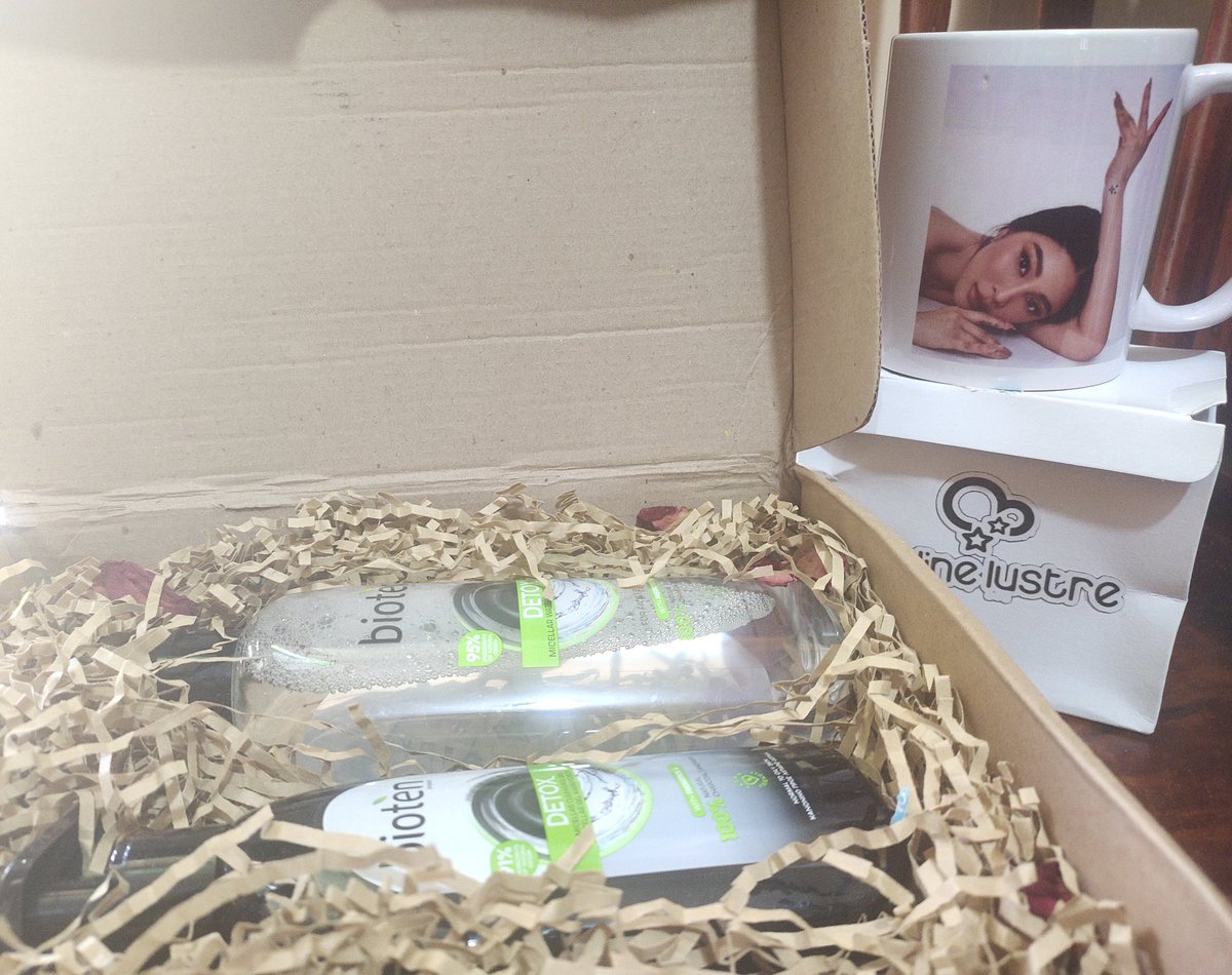 lvstrefied's tweet photo. Yaaay! My Bioten prize is here! Thank you so much, @NaddictsOfc!!! Love the mug!!! 😍

STREAM WAIT FOR ME 👇
MV: https://t.co/Gc17xqzmOu
LV: https://t.co/LKf6XH47kH

@hello_nadine 💙 #MoreAboutNADINE
#NadineLustre #NadineWaitForMe https://t.co/b7uRA0lorg