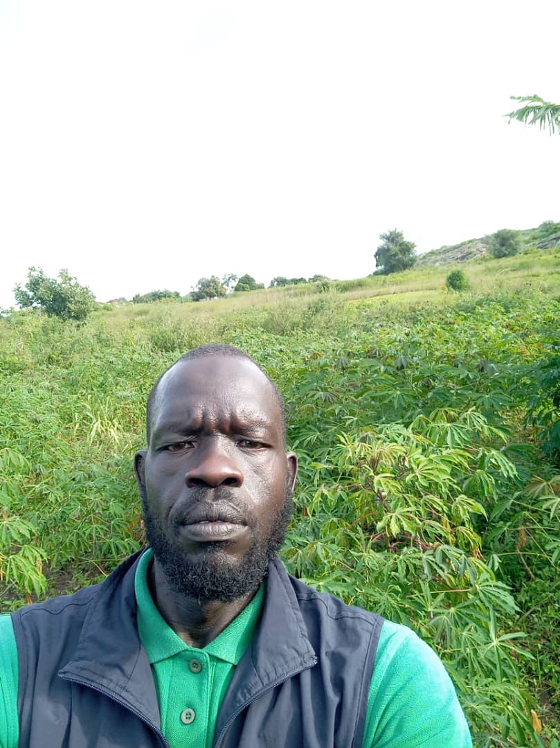 GerimaMustafa's tweet image. I am an indigenous activist from N. Uganda. This is my farm, my crops have failed due to stunted growth bcoz of too much rain.

We are suffering because of the climate crisis and yet my community won&apos;t be represented @COP26 
#COP26 
@AlexandriaV2005 @vanessa_vash @NaomiAKlein