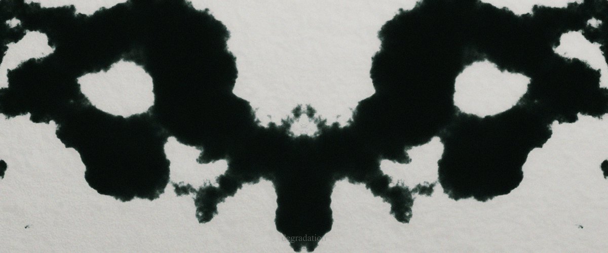 justsimplysid's tweet photo. Degradation - of our senses and thoughts are inevitable at this point. Everything seems like a blur.

#degradation #thecreativeblock #cinematic #rorschach #inkblots #doom https://t.co/y6oYH0cO9h