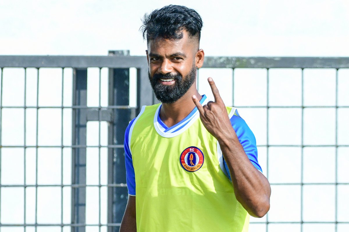 eastbengal_fc's tweet photo. .@IndSuperLeague month 𝙫𝙞𝙗𝙚𝙨.

#MondayMotivation #JoySCEastBengal #WeAreSCEB🔴🟡 

#HeroISL ⚽ https://t.co/TzuP0p9Efy