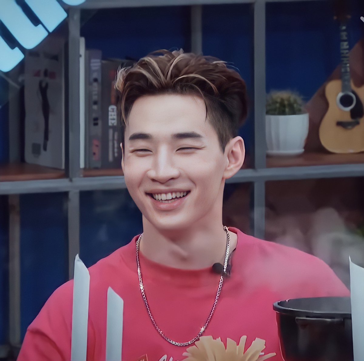 sunnydhey's tweet photo. im gonna miss #LetsChatS2 full of smiles Henry💙🥺
#헨리 #HenryLau #刘宪华 https://t.co/ny0saHWPDA