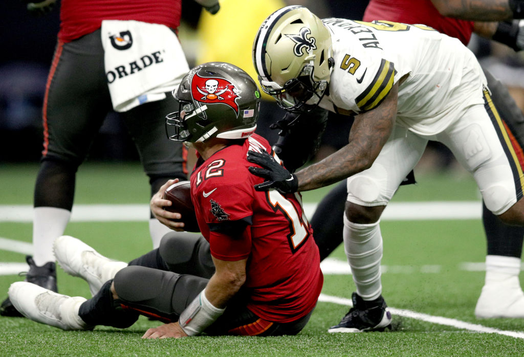 ESPNInsights's tweet photo. Tom Brady turned the ball over 3 times and was sacked 3 times Sunday against the Saints.

He's had 3 games with 5+ combined sacks &amp; turnovers in a Bucs uniform.

All 3 of them have come against the Saints. https://t.co/UXr16nMBGa