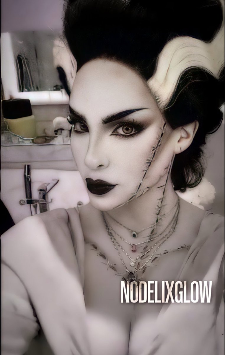 belixglow's tweet photo. #Nodeliween 🎃❤️ https://t.co/AxzuY9HkKS