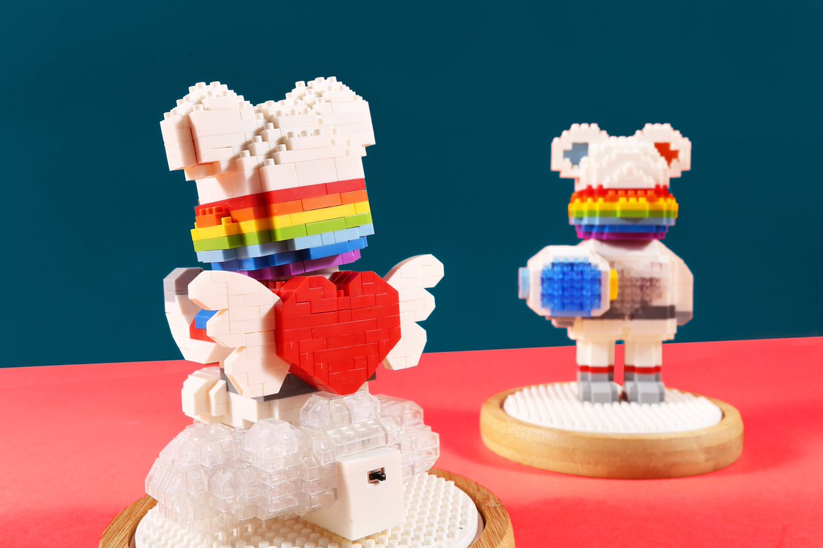 WiseHawkblock's tweet photo. Angel Bear😇 Come with light effects and display bottles!#wisehawkblock #nanoblock #lego #WiseHawk https://t.co/ZFK5wWkDm6