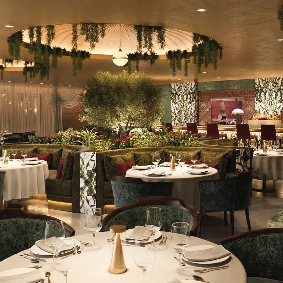 Destination_KSA's tweet photo. The three Michelin-starred chef Jason Atherton's new @MarayaSocial European restaurant in #AlUla, opened on Oct 27! Located on the rooftop of the iconic mirrored building, with 360 views of the stunning Ashar Valley.
@ExperienceAlUla 
#KSA #DestinationKSA https://t.co/8wJEla5Qkt