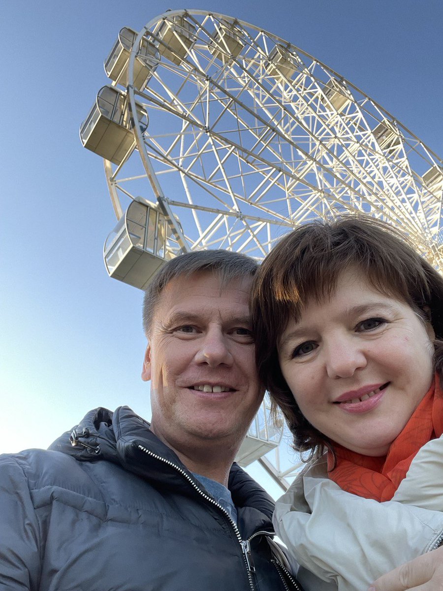 bafnm22's tweet photo. Последний октябрьский денёк. Тёплый, солнечный, ласкающий🙃.
Набережная у СГ пользуется большой популярностью у горожан. В городке атракционов много родителей с детьми, в спортивной зоне молодежь и любители активного отдыха, прогуливающиеся вдоль реки по ту и другую сторону, >> https://t.co/0zTxlPERlq