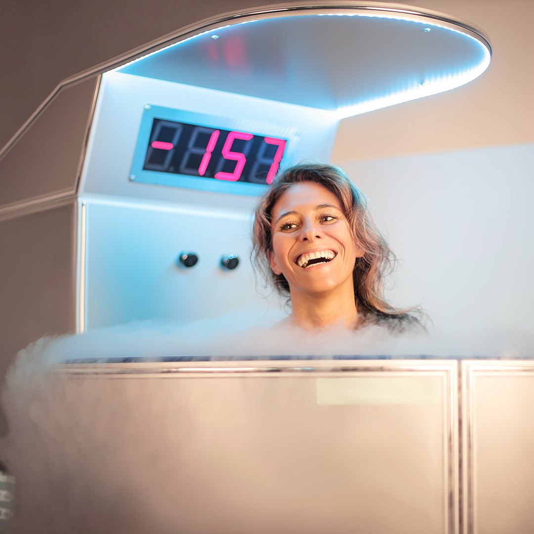 CryomedPro's tweet photo. With cryotherapy, your battery charge will always stay positive this autumn😀. https://t.co/QwS2bth76p