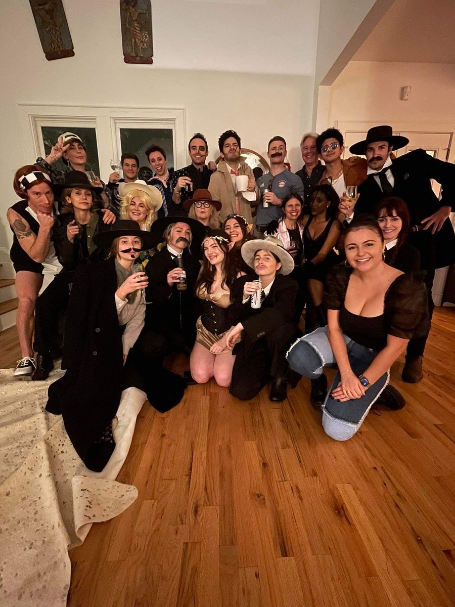 Vibin’ some #BrunoMars feels! Here’s a glimpse of @InigoDPascual‘s Halloween party experience with international stars Nina Dobrev of #VampireDiaries, Adam Devine of #PitchPerfect and many more! 👻 #CSGoesGlobal