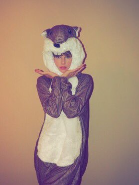 taylorlvebot's tweet photo. #HalloweenTaylorsVersion https://t.co/INfDD9USE5