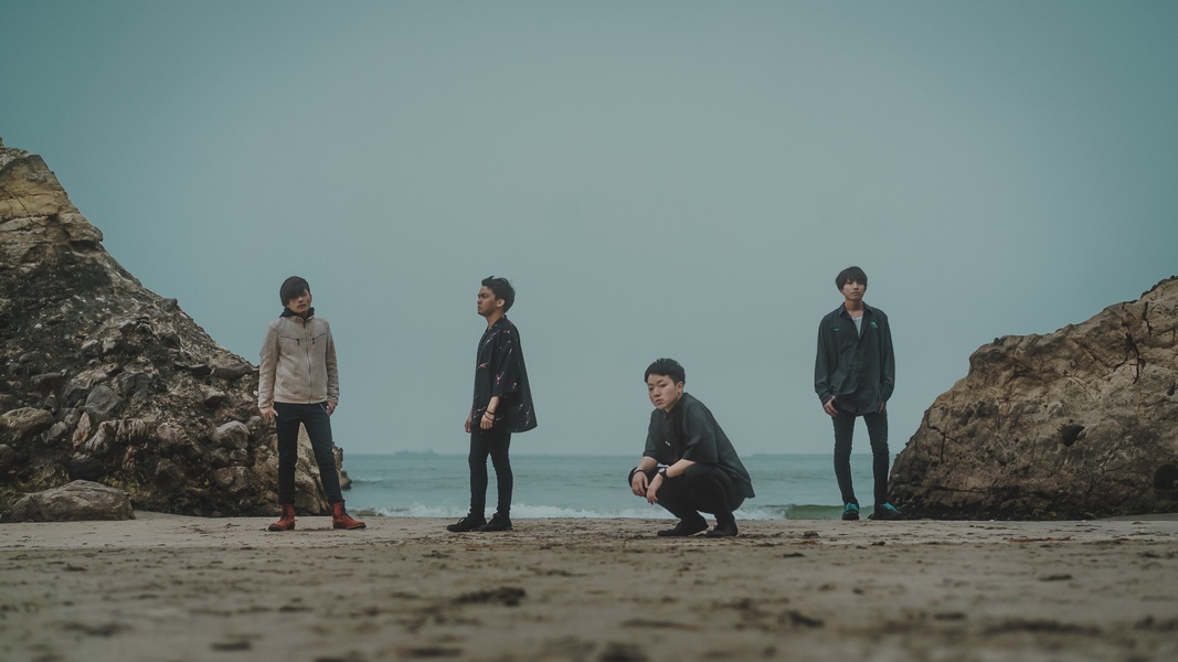 mikiki_tokyo_jp's tweet photo. 【連載】
Eggs黒沢のインディーズ雲の上 2021年11月1日号――OWl、UtaKataなど必聴の5曲 
#OWl #UtaKata #SleeplessSheep #SurroundedByEnemies #1994
https://t.co/EKuNm9YClM https://t.co/lHXlxZVKa7