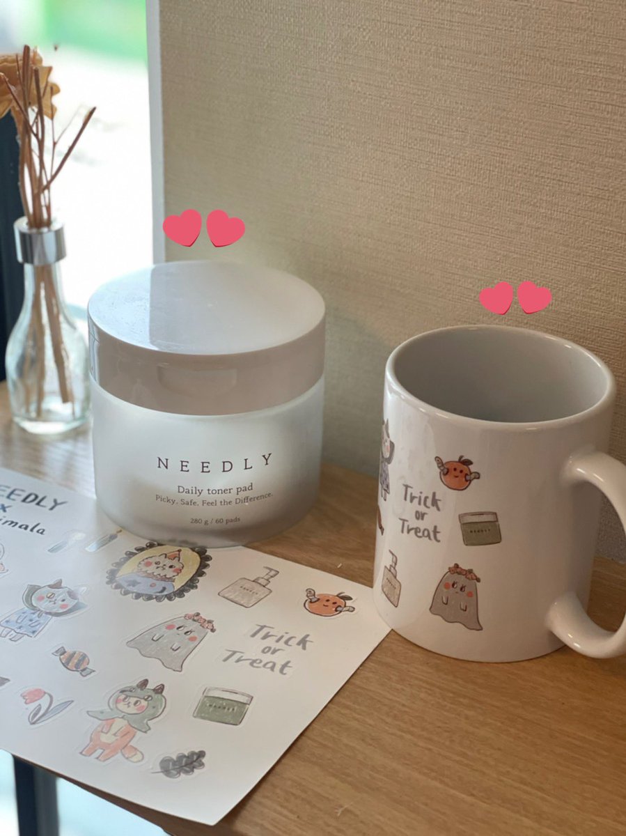 Sawarinni's tweet photo. แจกกกกก NEEDLY ❕✨ ◡̈

📍 Daily toner pad 1 รางวัล
📍แก้วคอลเลคชั่น Halloween 1 รางวัล

กติกา : 
รีทวิตนี้ + เมนชั่นอีโมจิอะไรก็ได้ 
ติดแท็ก #NeedlyPeekaBoo

มาลุ้นของรางวัลน่ารักๆกันค้าบบ👻 https://t.co/o3XwzjoaqA
