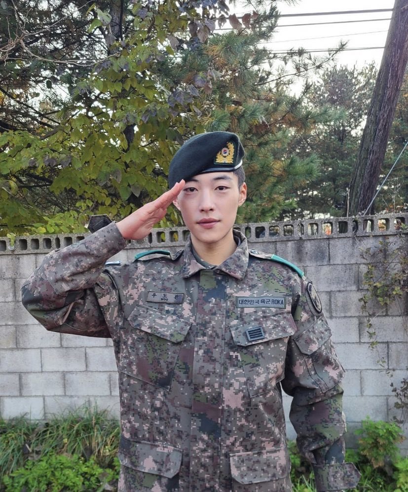 kdramadaisy's tweet photo. how time flies, woo dohwan is now on his last vacation and will not return to the base. he'll officially discharged from military in January! 🤩 https://t.co/UqGoC1NCXP