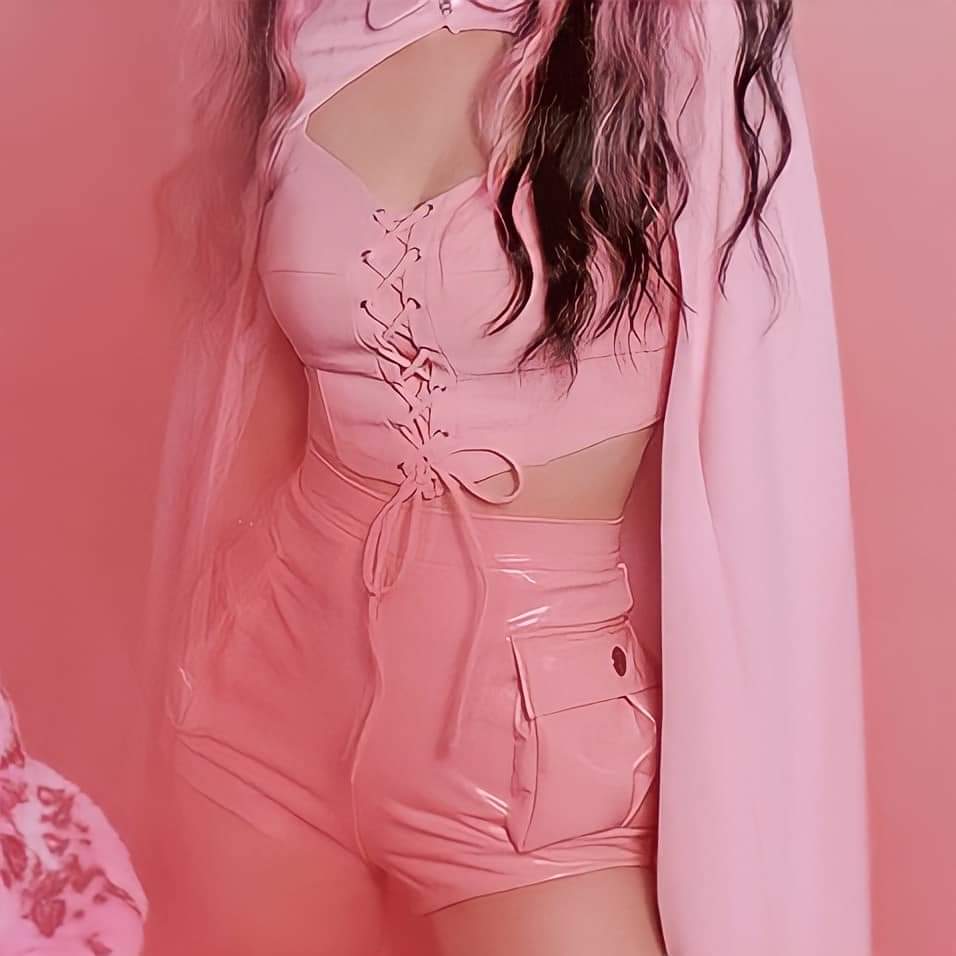 _yeonluh's tweet photo. barbie hirai in your area. https://t.co/8ZWSk3Nt85