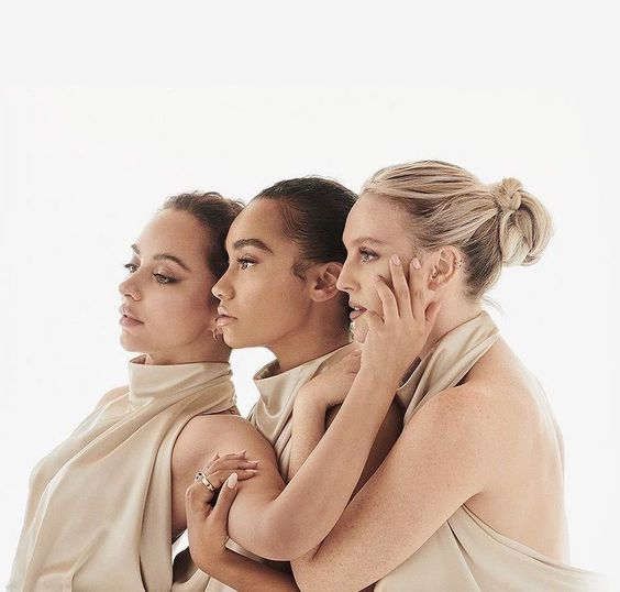 sgfgeva's tweet photo. 11 days until Between Us! Are you ready besties?
#BetweenUsIsComing https://t.co/ZlIjOWfLDh