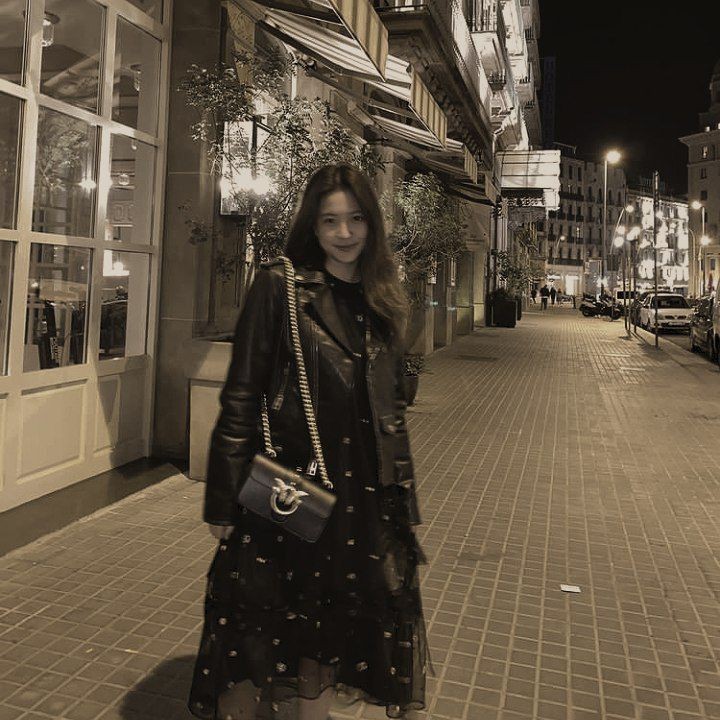 Laurenzaa tweet media