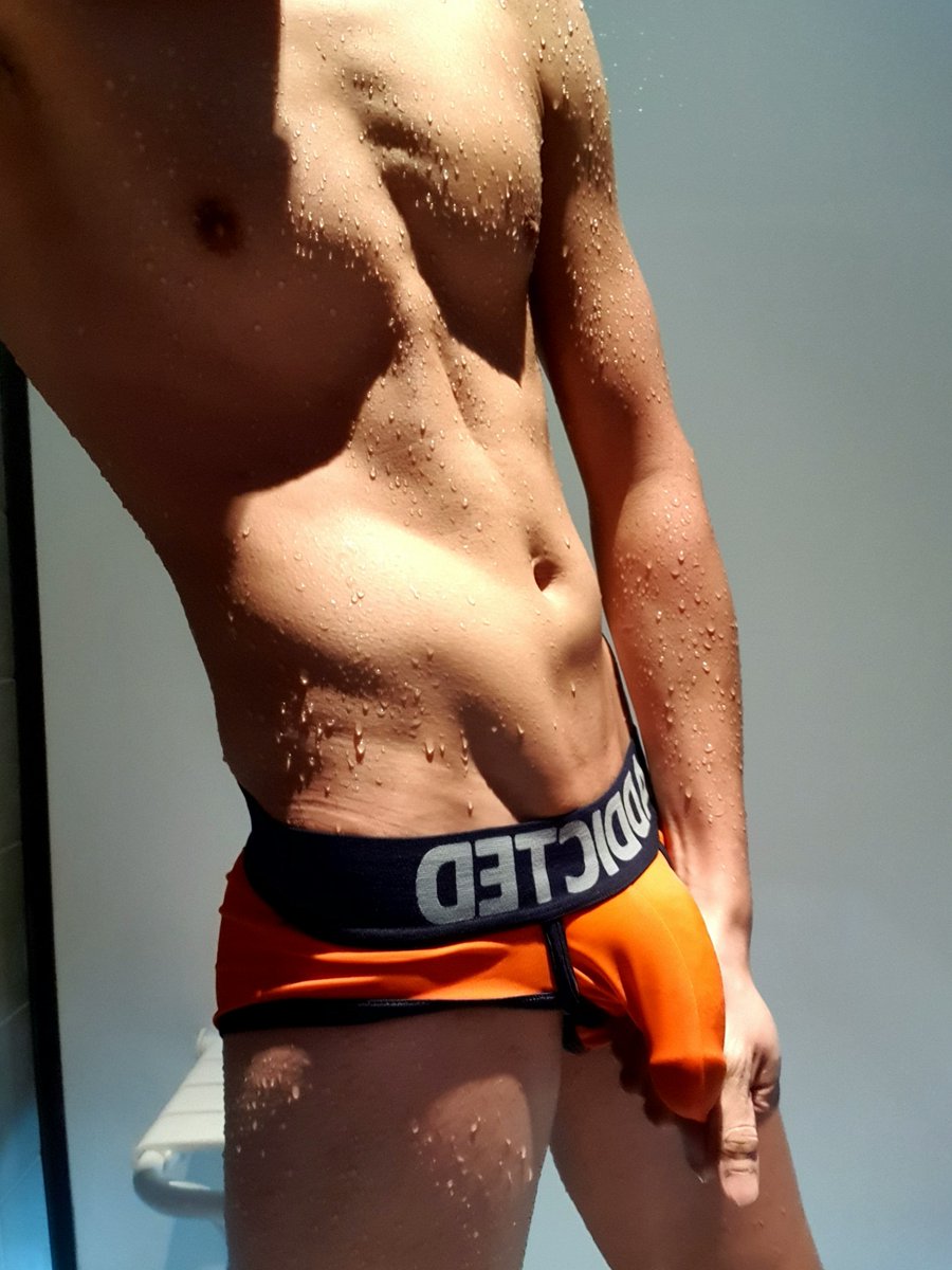 NoahxBE's tweet photo. Happy Hallowiener 🎃🍆💦 Wanna see me play with it ?
#addictedofficial #addictedunderwear
@BelgianCocks @belgiumgay2 https://t.co/OdkjzJ7Wnl