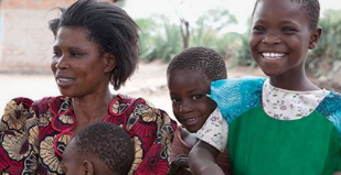 ApricotComputer's tweet photo. Women and children need to be in our scope in-order to alleviate the digital divide! Better information, means better decisions, which means better career opportunities. https://t.co/yhQSFXCTcA https://t.co/nP3vyy1SQl