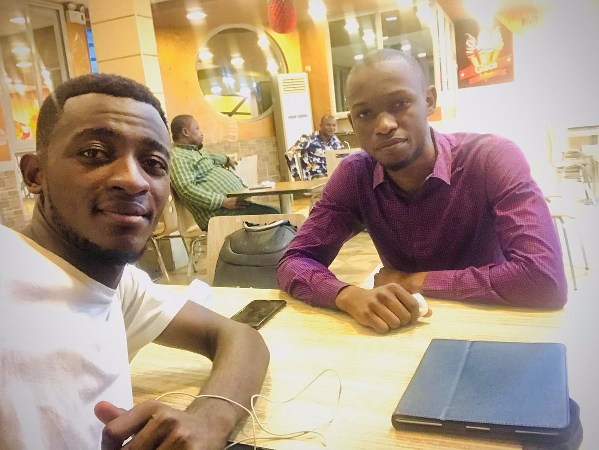 ZakMukendi's tweet photo. Je l’appelle affectueusement « Le Docteur des ignorants », l’une des intelligences rares de ma génération.
Joyeux anniversaire @filsfk62, the « Special one ».
Vis longtemps mon frère ! 🎂
#IMang https://t.co/luAUrTuoxb