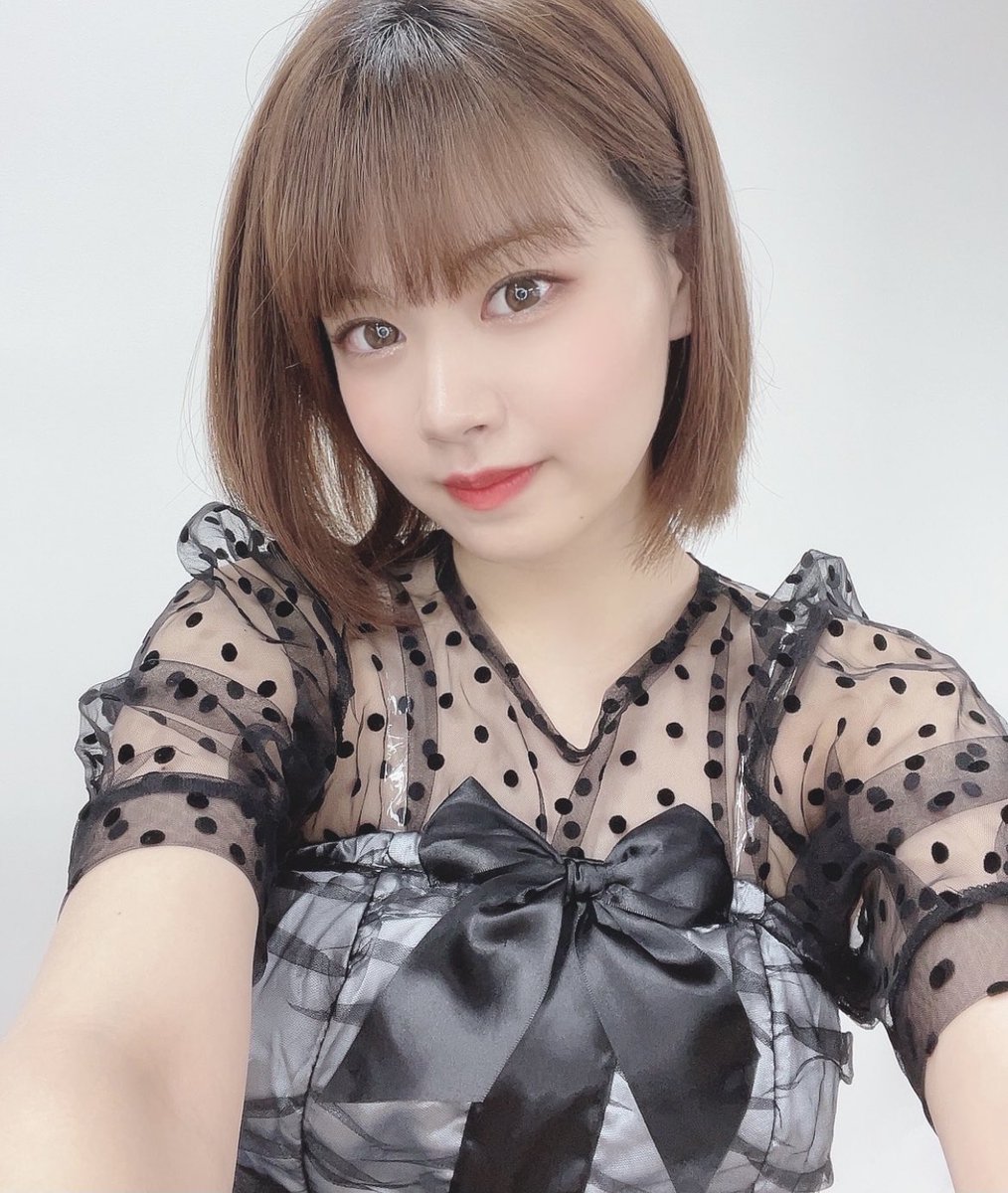karinrin314's tweet photo. リアルトーク会の受付スタート🎉

12/25(土)パシフィコ横浜
1部　10:00〜11:00
2部　11:15〜12:15
3部　12:45〜13:45
5部　15:15〜16:15

1/22(日) 大阪　ATCホール
1部　10:00〜11:00
2部　11:15〜12:15
4部　14:00〜15:00

直接会って話せるの楽しみだね♡♡

https://t.co/OjRtF1LsBX https://t.co/msimljqz24