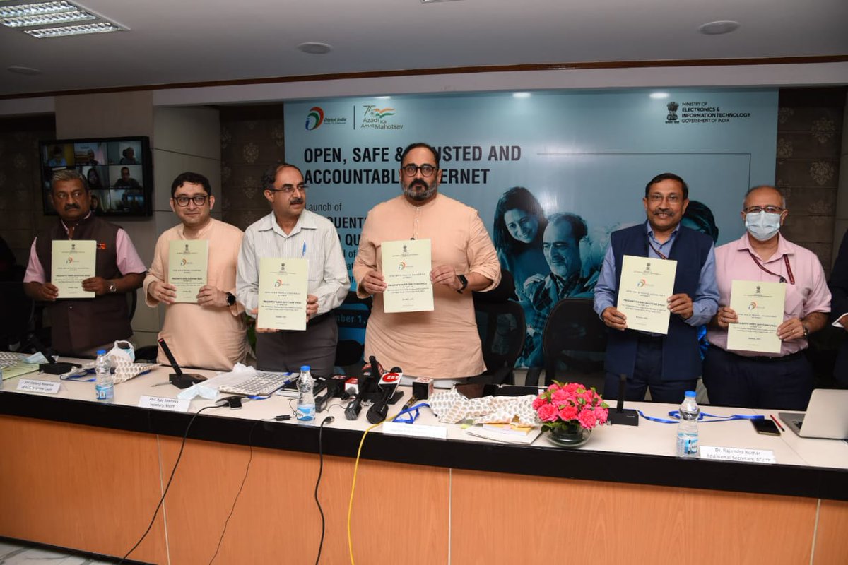 GoI_MeitY's tweet image. #ITRules2021 | MoS Shri @Rajeev_GoI today launched FAQs on Part II of IT (Intermediary Guidelines &amp;amp; Digital Media Ethics Code) Rules, 2021, to ensure an Open, Safe &amp;amp; Trusted Internet &amp;amp; accountability of intermediaries including social media to users.
 
📖 meity.gov.in/content/freque…