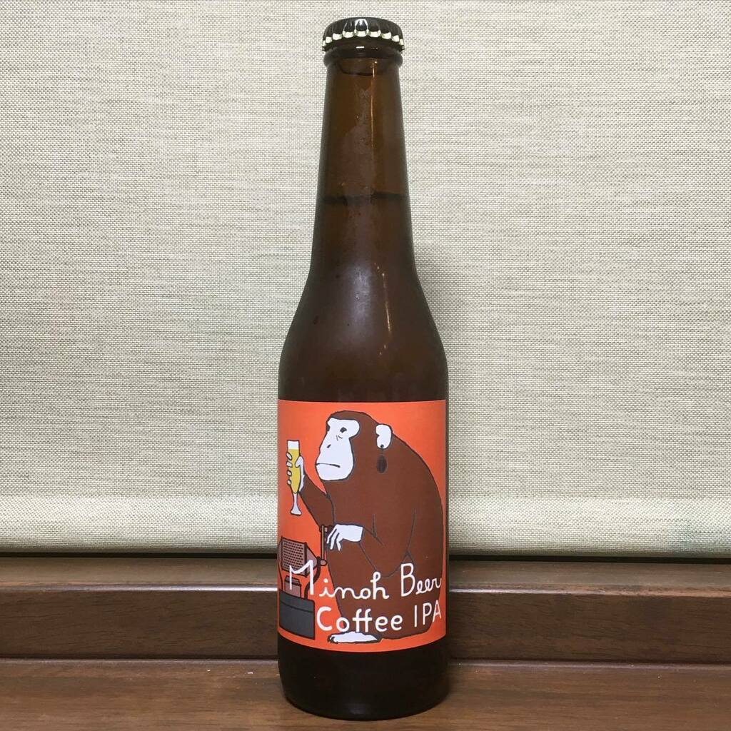 photoandliquor's tweet photo. 箕面ビール、Coffee IPA。柑橘系のホップの香りからの後味にコーヒーの香り。甘みも感じられてうまい。
#箕面ビール
#coffeeipa
#クラフトビール
#ビールで明日を幸せに
#酒のたなか https://t.co/J0XDqAP3Gl https://t.co/uRuCvTTzX1