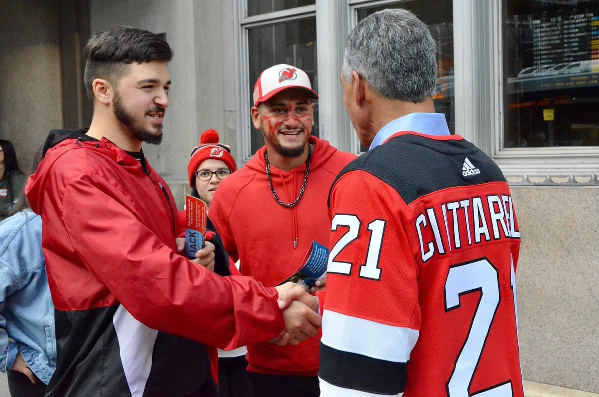 Jack4NJ's tweet photo. Wow - what a night in Newark! Great to be with so many New Jersey Devils fans.
One thing that’s great about sports is that they bring people together. As your Governor, I will make every effort to do the same. #LetsFixNJ https://t.co/5QLq8TQO1K
