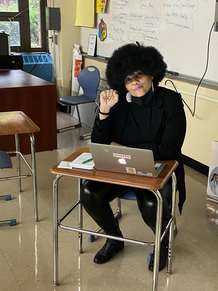 newdesignms's tweet photo. New Design knows how to Halloween 👻 #Championsforchildren
#youngiftedndharlem
#joypridefocus
#explore #excite #harlem #district5 #ndms https://t.co/9p1q5MW6Ib