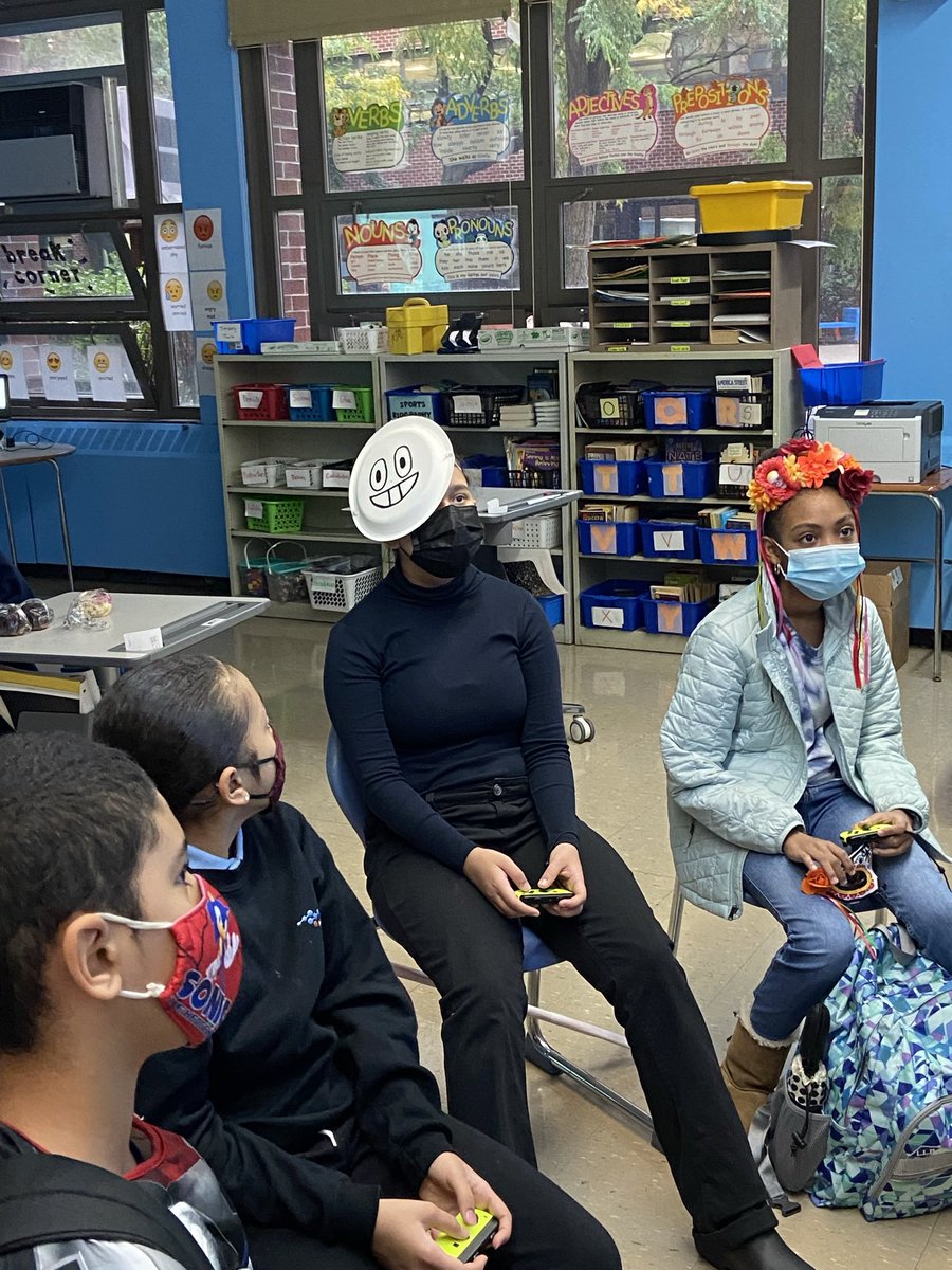 newdesignms's tweet photo. New Design knows how to Halloween 👻 #Championsforchildren
#youngiftedndharlem
#joypridefocus
#explore #excite #harlem #district5 #ndms https://t.co/9p1q5MW6Ib
