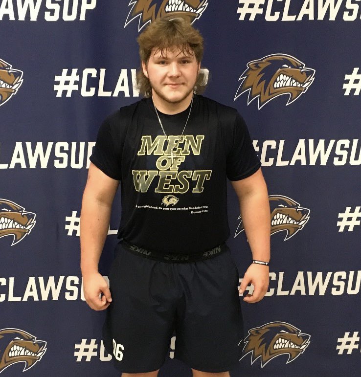 Offensive POTW is <a href="/StoutRichard7/">Richard Stout</a> Richard graded out at over 80% at Center Friday night!