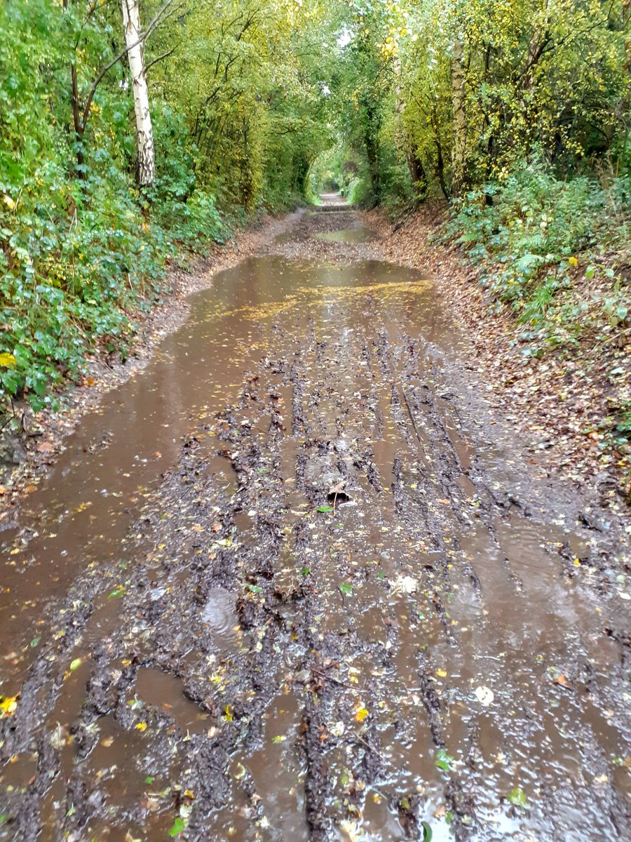 kvtr01's tweet photo. Today's conditions were too much even for the Parkclaws 275 GORE-TEX and the Montane Waterproof jacket. 
We do rain 🌧 well around these parts 🙄 
#whenwillitstopraining https://t.co/0EK9adsN2d