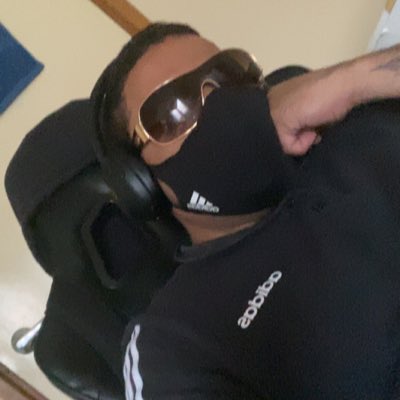 #NewProfilePic https://t.co/1hMWLP38Ju