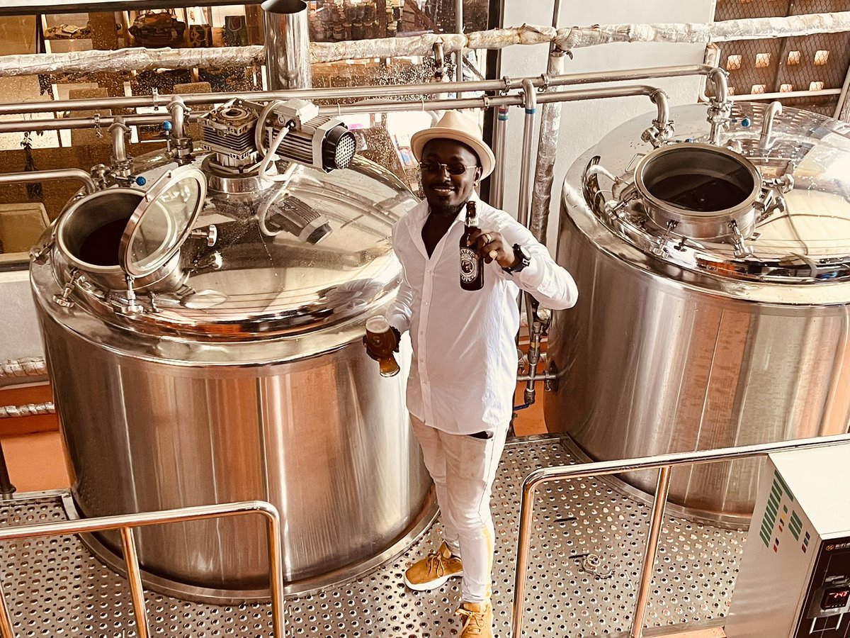 YkeeBenda's tweet photo. I had to see how it’s made from scratch @BanangeBrewing https://t.co/4nxaKUwwE5
