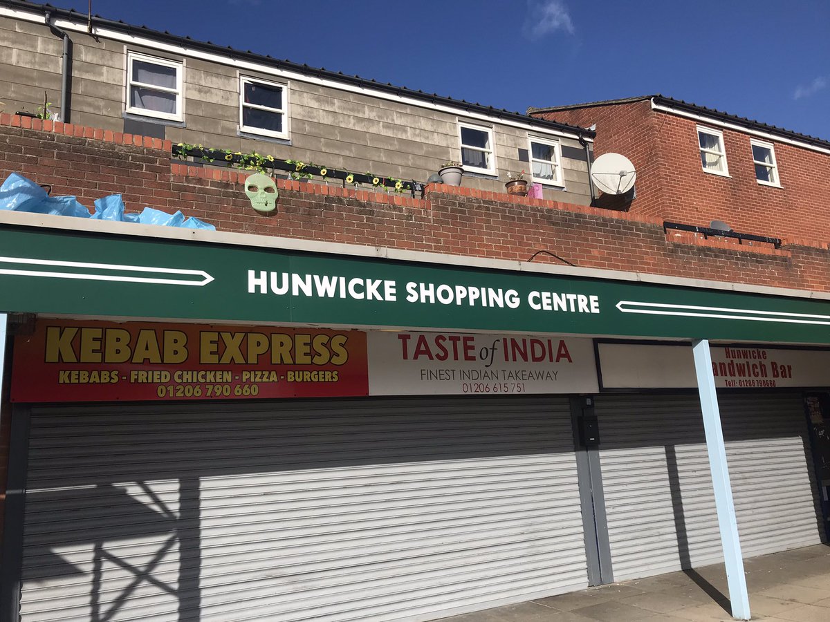Tim4Labour's tweet photo. Good news at Hunwicke Road shops as, thanks to my ongoing efforts and that of @Cllr_J_Young, the first of the new signs is up. #LabourAction #Greenstead https://t.co/PxwqdyyztM