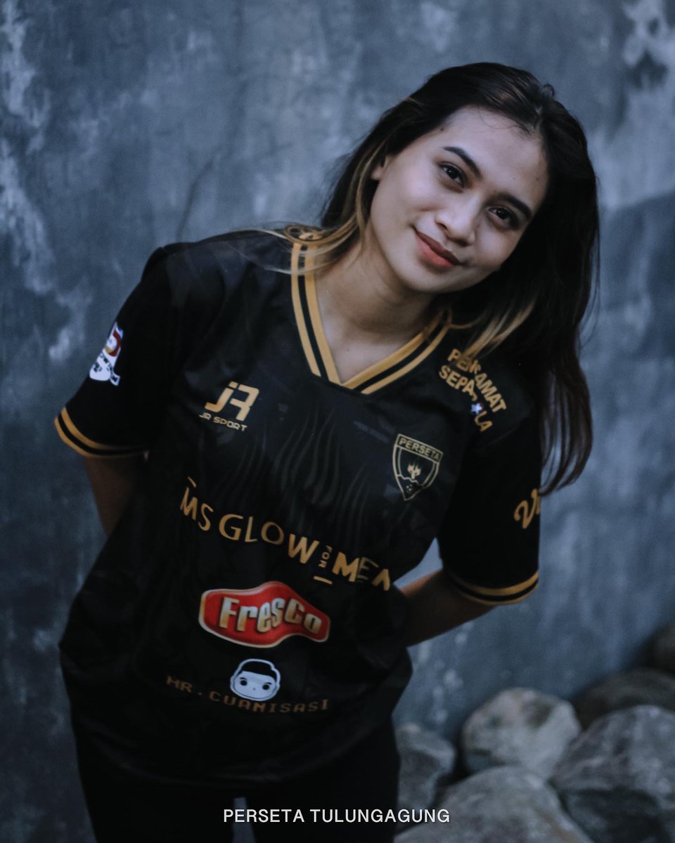 PERSETA1970's tweet photo. NEW JERSEY SEASON 2021
Jersey Home dan Away PERSETA musim ini untuk mengarungi kompetisi Liga 3 Jatim, Sudah siap untuk Pre Order Jersey Bas? π
_
#Perseta #Tulungagung #TulungagungKendel #Lasbas #saguru #NewHopeForBetter https://t.co/byG2109qmD
