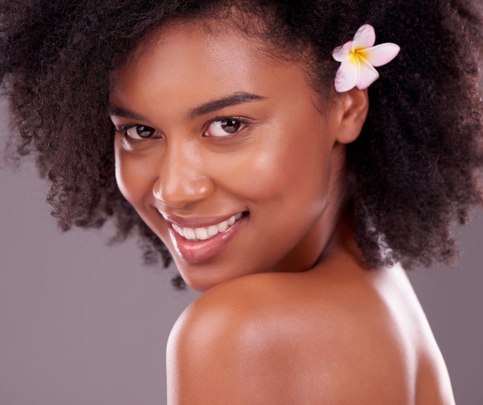 The essential oils found in 'Clear Skin' contain an abundance of anti-fungal, anti-inflammatory and anti-bacterial properties, which can help reduce swelling of the skin, fight blackheads and eliminate blemishes.

ow.ly/83GP50GChwo