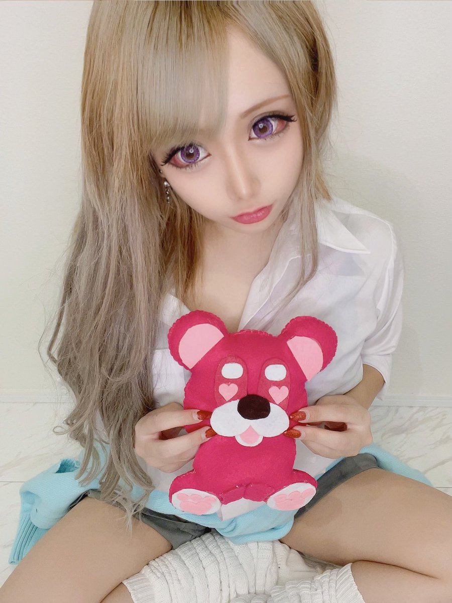 riripime's tweet photo. 東京リベンジャーズ卍
佐野兄妹💓💓💓💓

ちびマイキーとエマちゃん💙 https://t.co/w42Bi6c6FZ