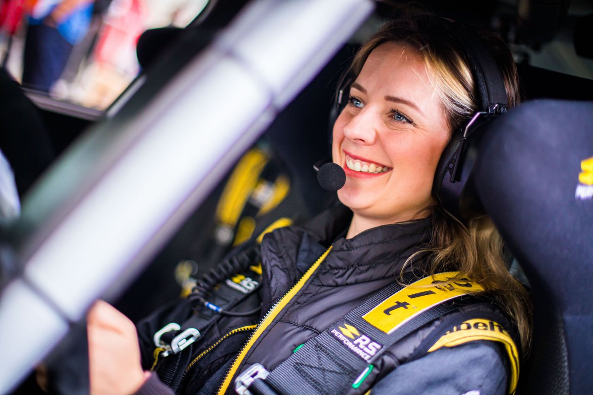 More #ClioCup and #ClioRally5 drivers were crowned during a weekend full in action both on the track and in the special stages across Europe !

More information 👇
🇬🇧 renaultsport.com/customer-racin…
🇫🇷 renaultsport.com/activites-comp…