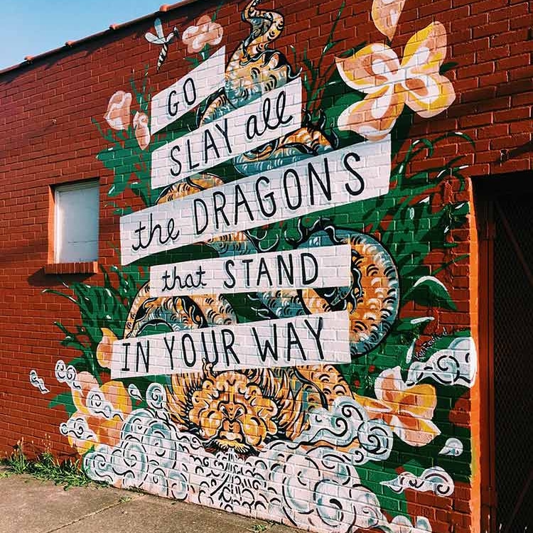 Tn_strongio's tweet photo. It's Mural Monday! This beautiful mural is located in Nashville, TN. It leaves us with a great reminder on how to get through the Monday blues! 🖤
#muralmonday #mural #usastrongio #usastrong #madeintn #tnmade #usamade #madeinusa #tennesseemade #madeintennessee #strongers https://t.co/fA25eCKxqO