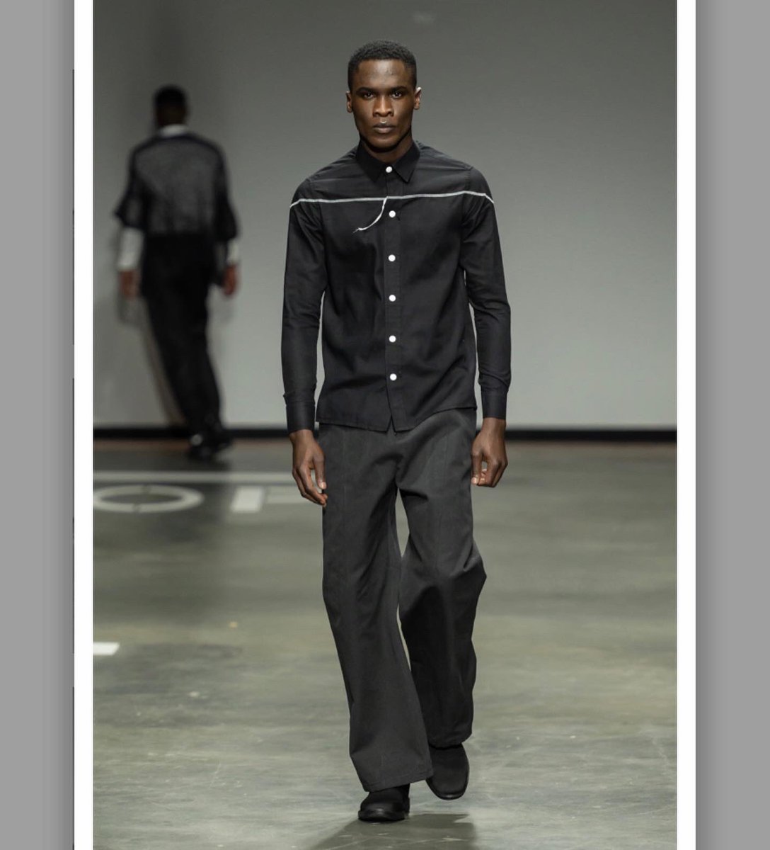 atcorpglobal's tweet photo. @ntandoxv @safashionweek
#Creative #Fashion
#WHATSYOURAT #WhereYoureAt #AtCorpFashion #AtCorp 🌍 https://t.co/WPiGeuXwWi