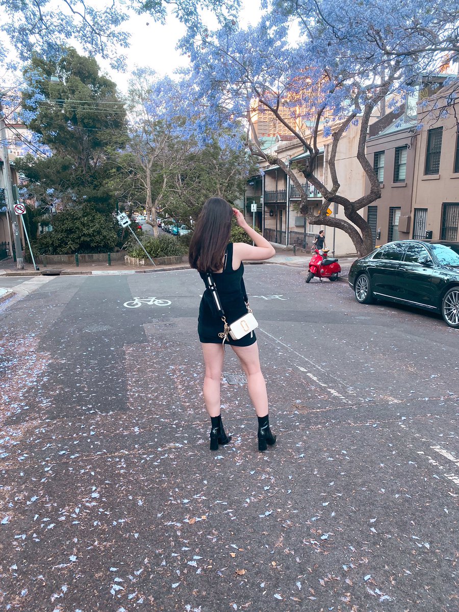 leni_atzi's tweet photo. out and about in a lockdown free world  #nightout #outfitoftheday #Sydney https://t.co/En30JSgDdE