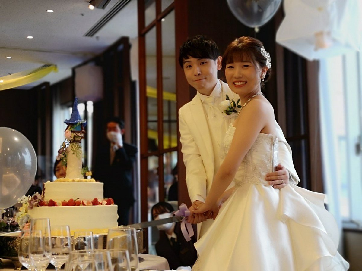 2unnncha's tweet photo. 笑って泣いてとっても楽しい
結婚式でした💒👰‍♀️🤵
みんな来てくれてありがとう💐 https://t.co/cU1ahEPJ86