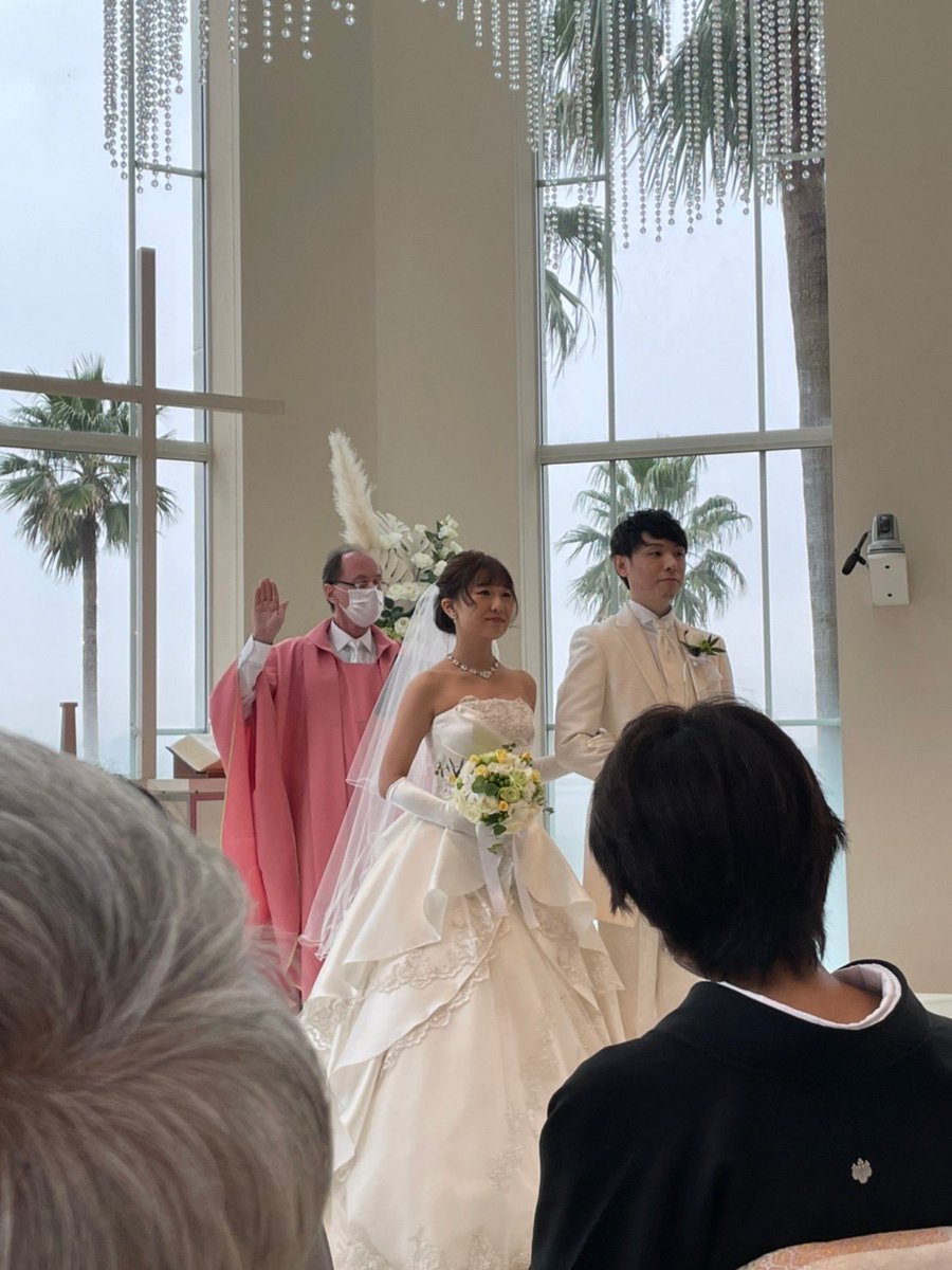 2unnncha's tweet photo. 笑って泣いてとっても楽しい
結婚式でした💒👰‍♀️🤵
みんな来てくれてありがとう💐 https://t.co/cU1ahEPJ86