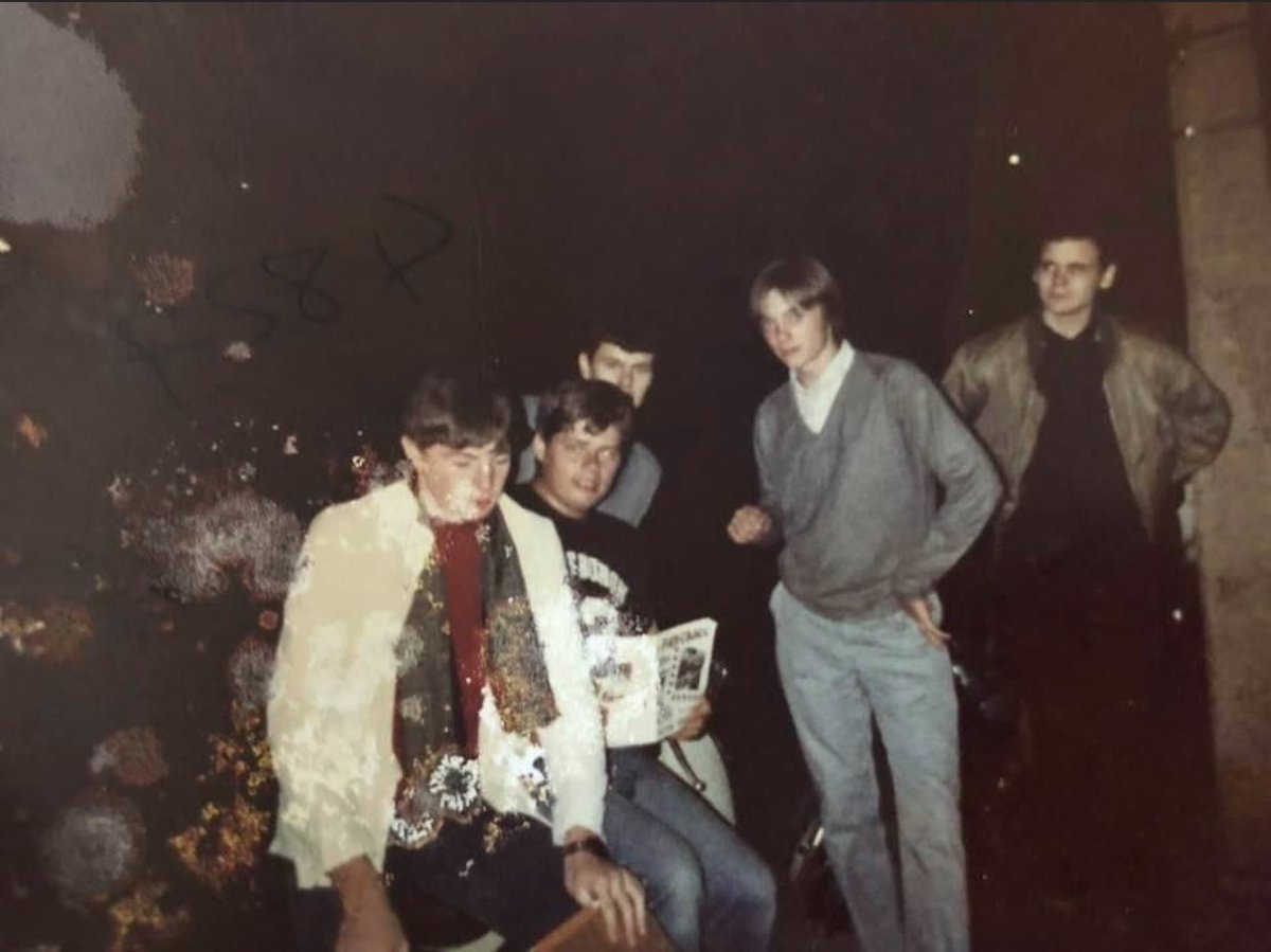 Mildmay_Reunion's tweet photo. Angela has found some photos from 40 years ago great to see these memories https://t.co/vuLPhYRmjR
