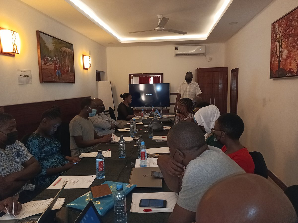 Bandari_Bora's tweet photo. Happening now, household survey training on data collection for enumerators. The survey seeks to understand living standards of people living and doing business around Mombasa port and the impacts of land use change.
@wiomsa @Cities_n_Coasts @comred_ @MombasaCountyKe https://t.co/Ulonl2v9aj