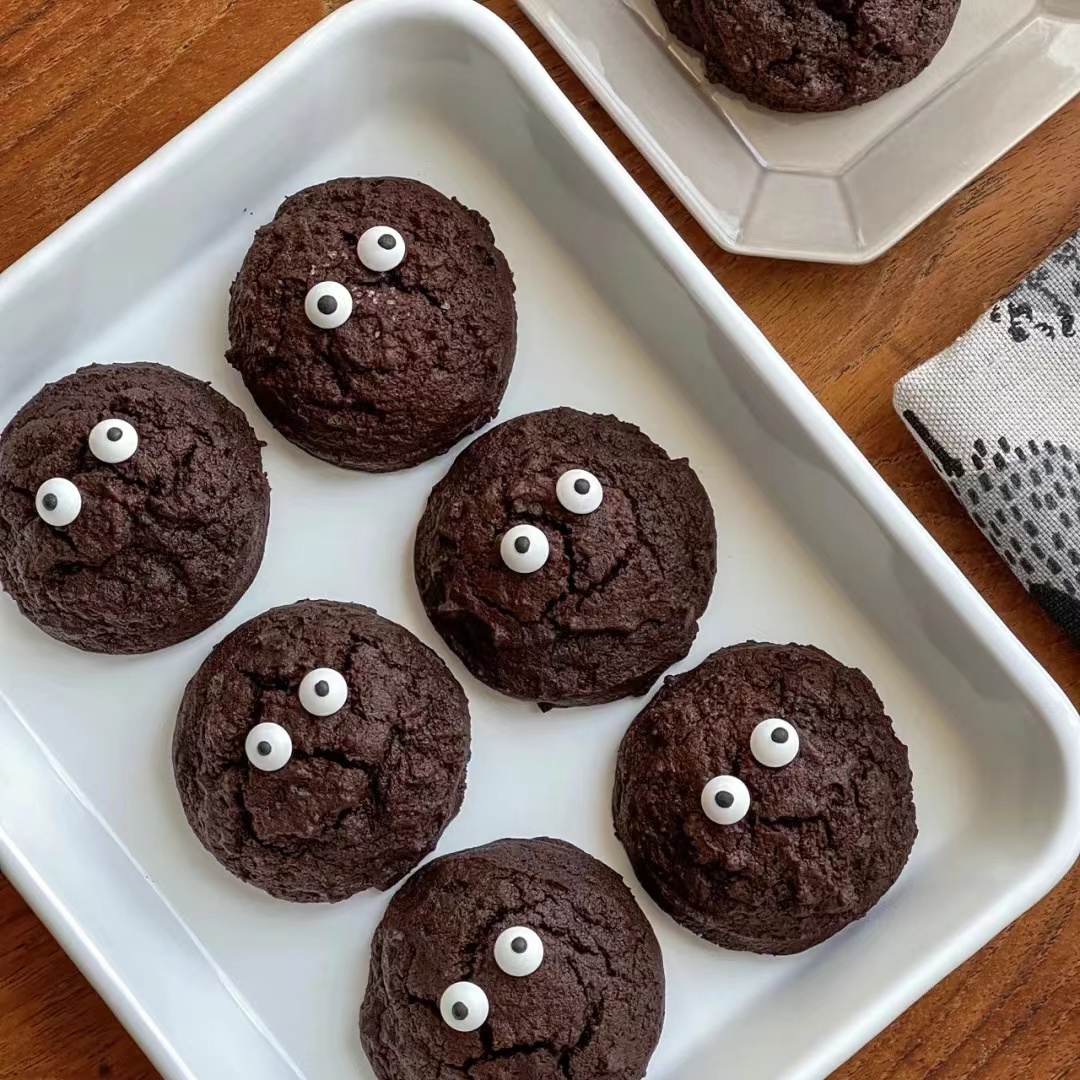 aicookhome's tweet photo. #HappyHalloween2021 
Halloween baking!👻

#HalloweenWars #cookies #homemade #sweets #treat https://t.co/Kx5vddDBiF