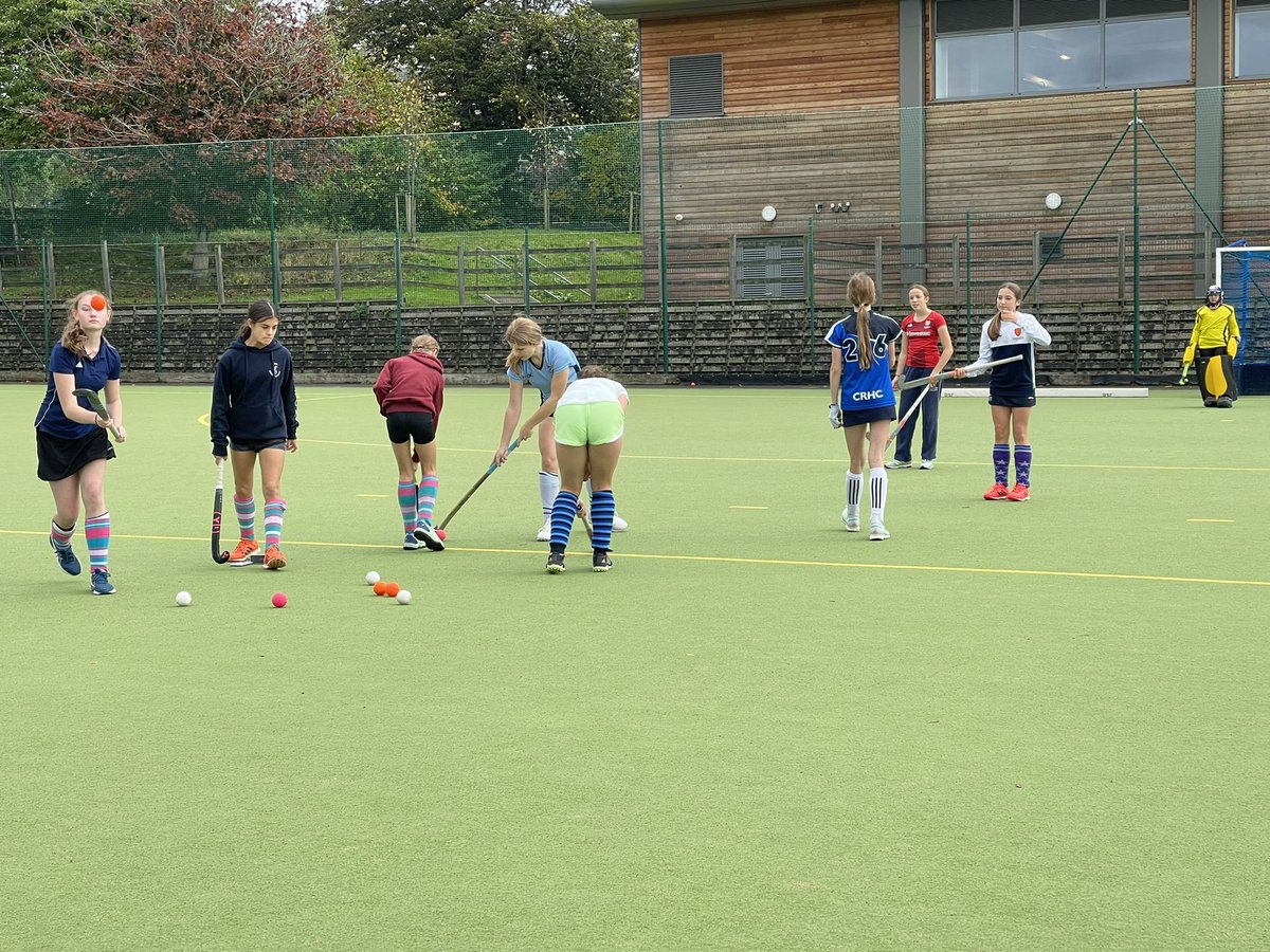 Fantastic camp, lots of amazing talented players, fun had by all. Thank you young players of Bristol &amp; @badmintonschool for your continued support. As usual Lots of prizes given, the <a href="/otterhockey/">Aaron Shelstad</a> sticks to Barnaby, &amp;Ness, congrats to all our prize winners see you at Xmas #hockey