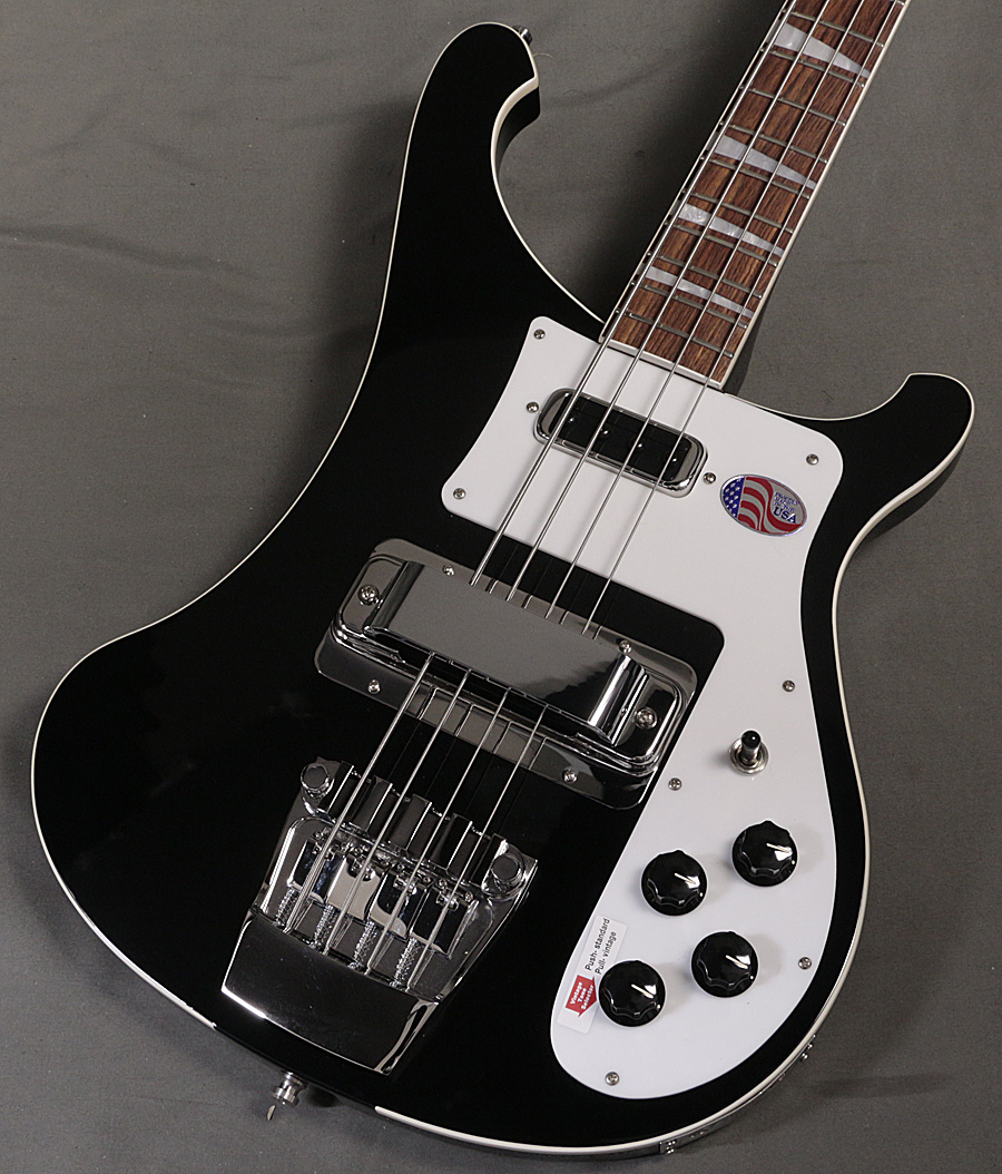 1484_shinjuku's tweet photo. Rickenbacker / Model 4003 Jetgloが入荷!!
幅広いサウンドメイクを可能したグッとくる1本です。ぜひこの機会にご検討くださいませ♪
https://t.co/UQ70eOF2FM
#Rickenbacker #4003jg #jetglo #ベース #新宿 #おすすめ https://t.co/Eq60Cbag7j
