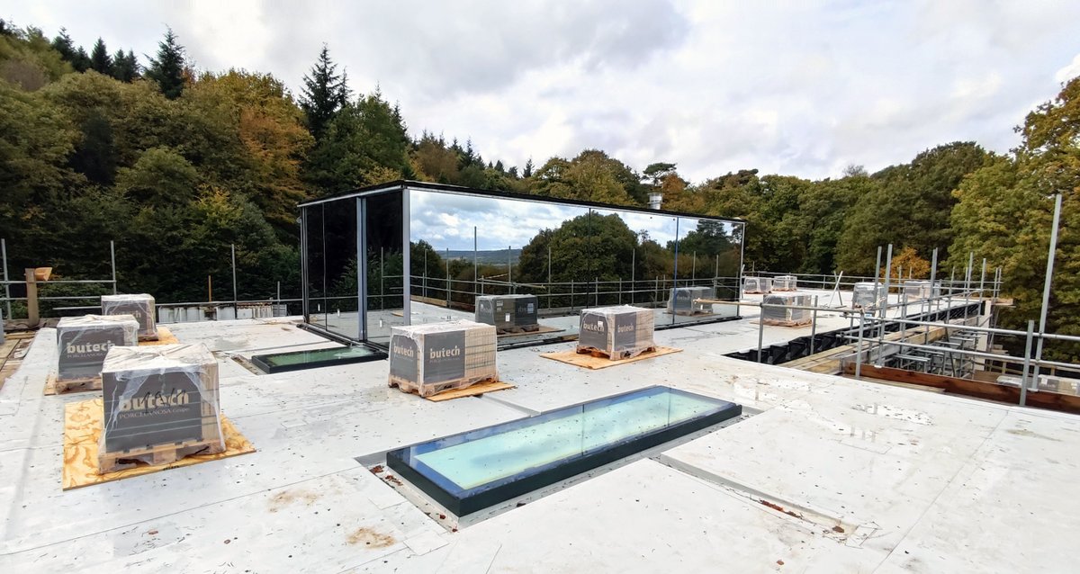 tyearchitects's tweet photo. Site visit to our new build in Kent. Coming along fantastically and we are excited to see the progress! 
Well done team!

#amazingarchitecture #granddesigns #lightspaces #architectmyhouse #modernhouse #kent #designers #architects #architecturelovers #timeless #tyearchitects #riba https://t.co/x0BmuxFfKj