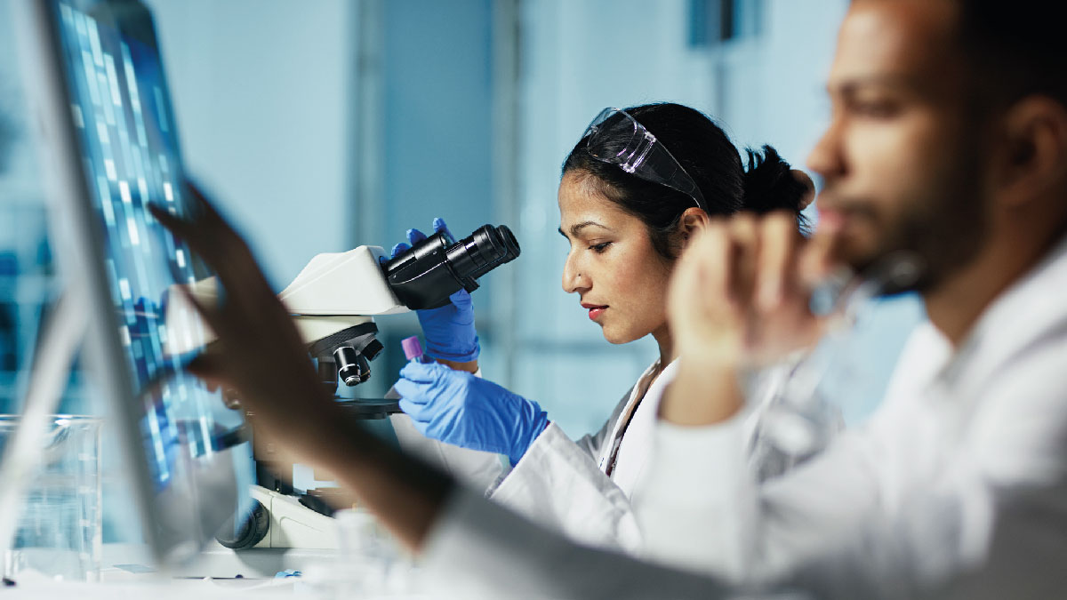 Spend a year training in research! If you are a clinical trainee, you can apply for our Dental Research Fellowship and train in any area of oral or dental research. Find out more and start your application today: ow.ly/6t8W50GAbzV